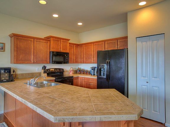 5th image of 20020 18th Avenue Ct E