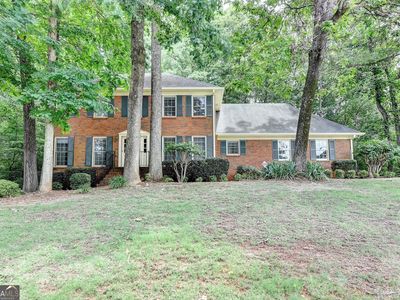 1592 Walkway Ct, Lilburn, GA, 30047