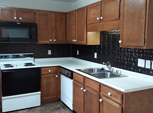 179 Cambridge Dr, Murray, KY 42071