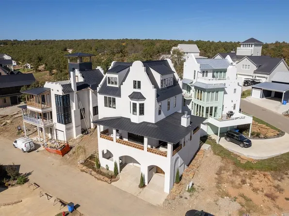 105 Greenway Carlton Lndg, Eufaula, OK 74432