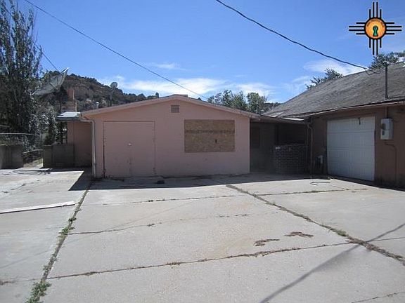 5th image of 3409 Ciniza Dr