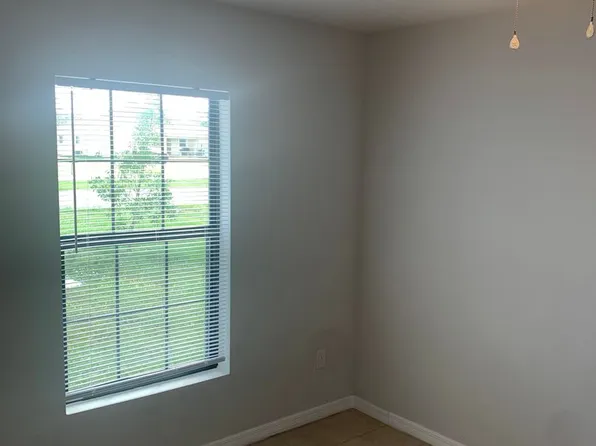 1026 Andalusia Blvd, Cape Coral, FL 33909