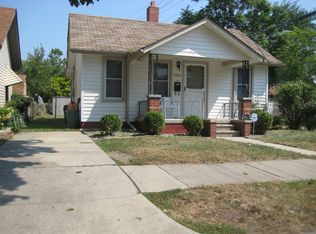 1524 Paris Ave, Lincoln Park, MI 48146