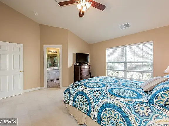 3903 Madison Park Ln — Photo 13