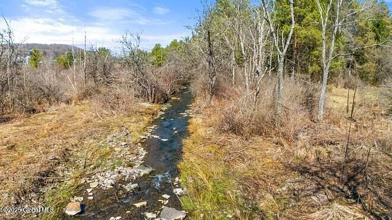 3rd image of 1776 County Rd 17