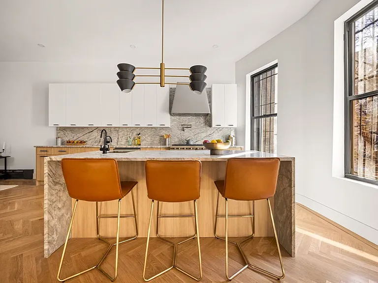 825 Riverside Dr #1 — Photo 17