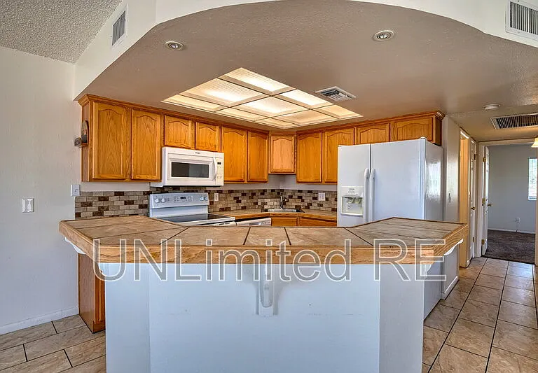 2982 Winterhaven Dr — Photo 10