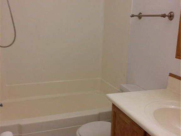 3rd image of 2527 Paradise Village Way