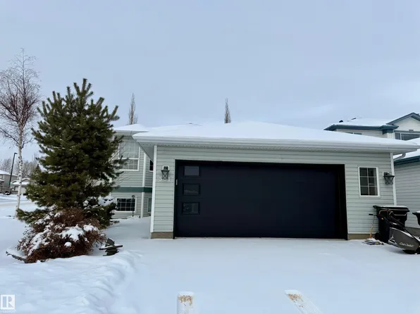 501 Forrest Dr, Strathcona County, AB T8A 6L3