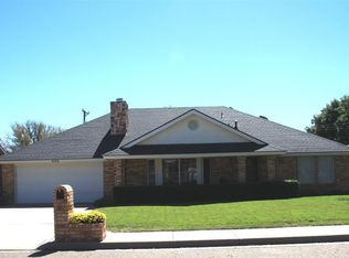 209 Rosewood Dr, Clovis, NM 88101