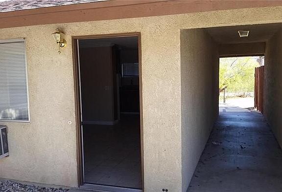2nd image of 73591 Sunnyslope Dr APT B
