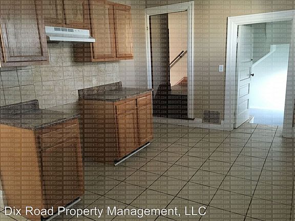 5th image of 2101 Linden Ave