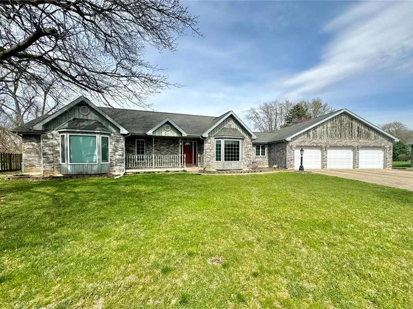 210 Dawn Ave, Palmyra, MO 63461