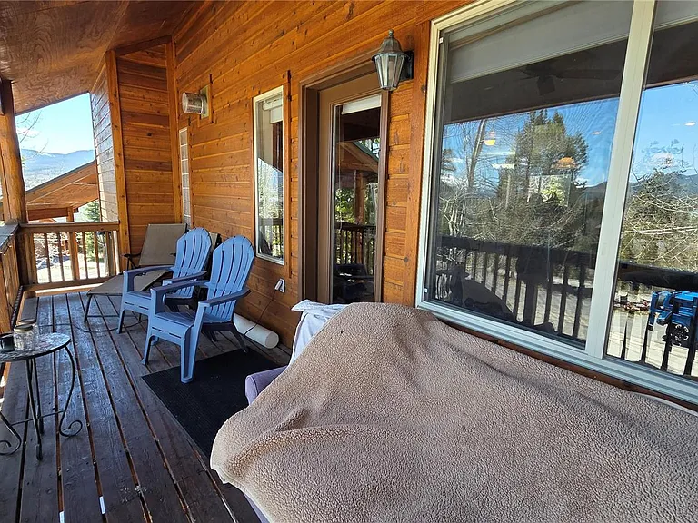 53 Skyline Dr — Photo 4