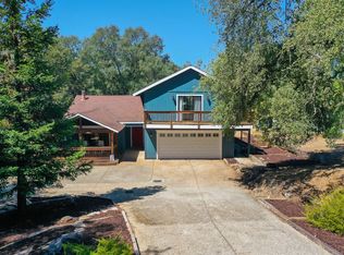 11801 Swallow Ct, Penn Valley, CA 95946