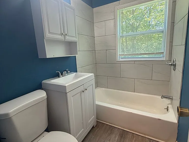 5816-5818 Bellefontaine Ave — Photo 7