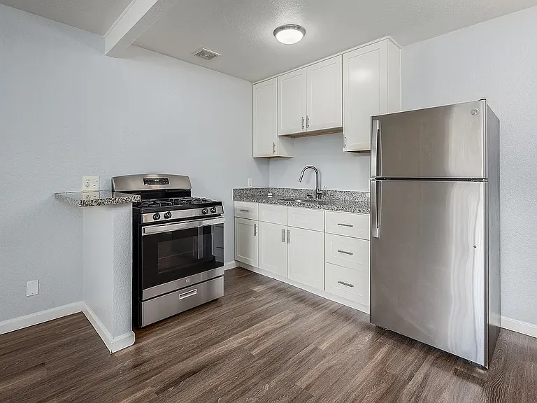 SUR Apartments — Photo 13