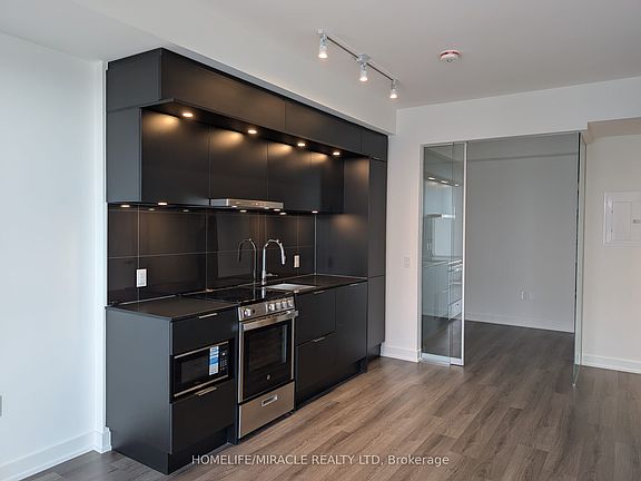 4th image of 448 Burnhamthorpe Rd W #2312