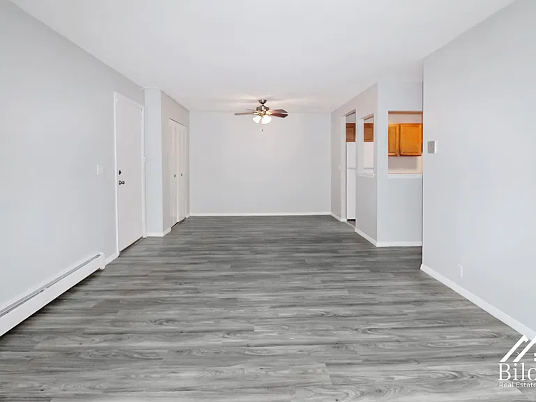 Northfield Manor Apartments — Photo 18