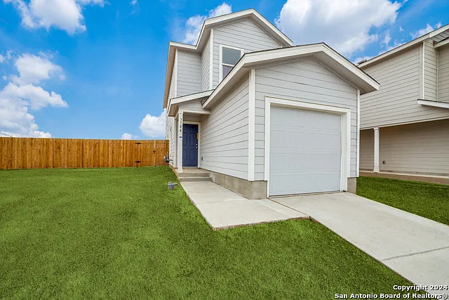 2 bed, 2.5 bath, 1013 sqft, $1,800 — Photo 1