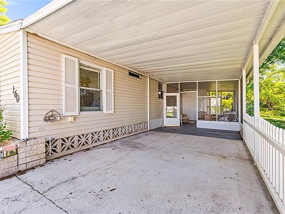 4th image of 160 Sugar Loaf LN #54