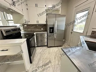 463 Linden Ave — Photo 9