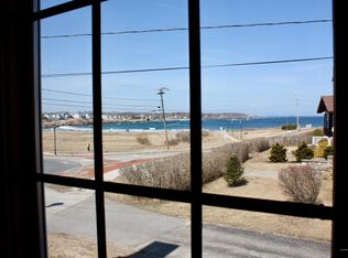 2 Long Beach Ave, York, ME 03909