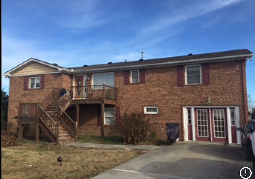2nd image of 115 N Lou Sawyer Rd