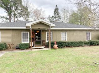 2106 Rossway Dr, Vidalia, GA 30474