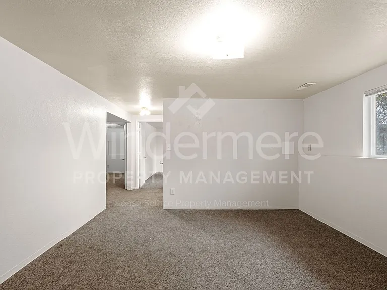 3828 E 7th Ave — Photo 19