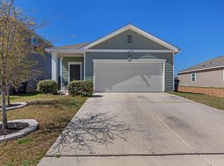 509 Redfish Ln, Hutto, TX 78634