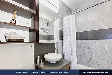 Rented by The Blueground