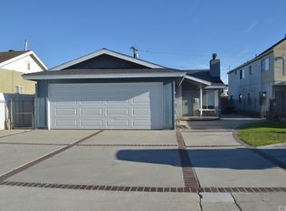 512 W 218th Pl, Carson, CA 90745