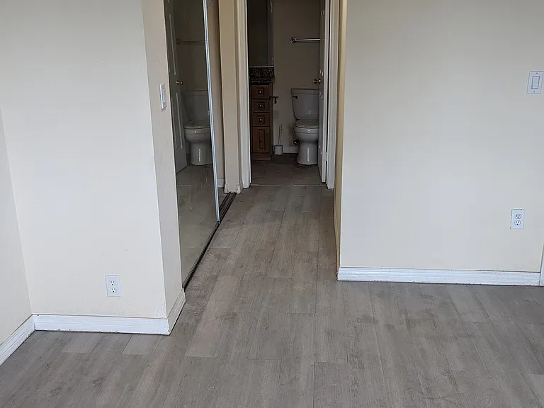 240 W Lincoln Ave W #6 — Photo 8
