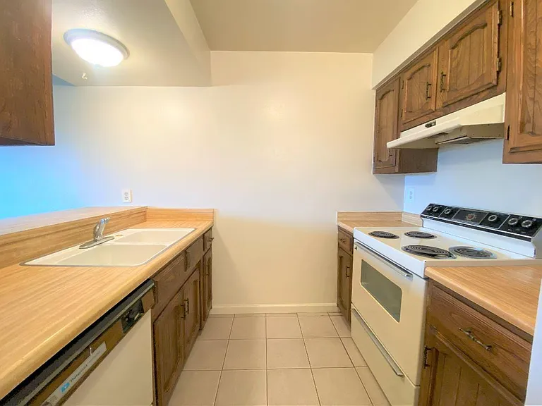 1840 U St #3 — Photo 6