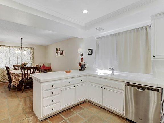 5th image of 25570 Mountain Park Dr