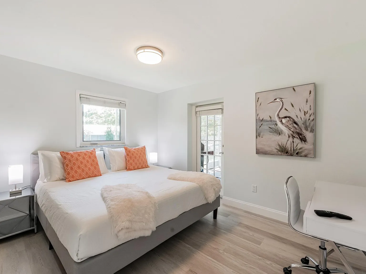 4 bed, 1600 sqft, $12,500 — Photo 3