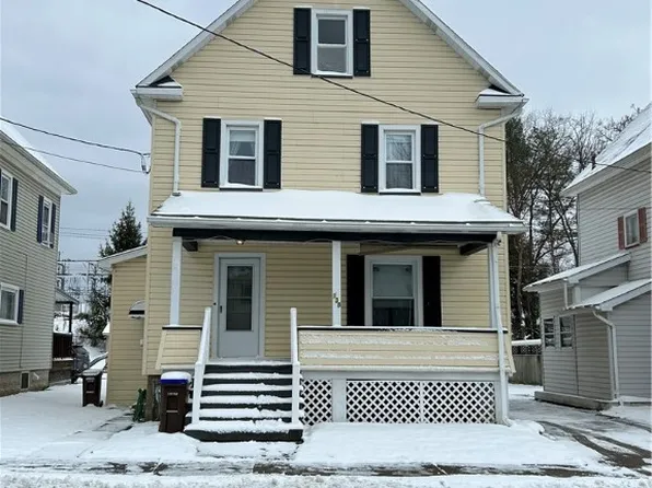 138 Harvard St, Grove City, PA 16127