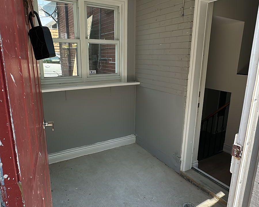 1st image of 54 23rd St