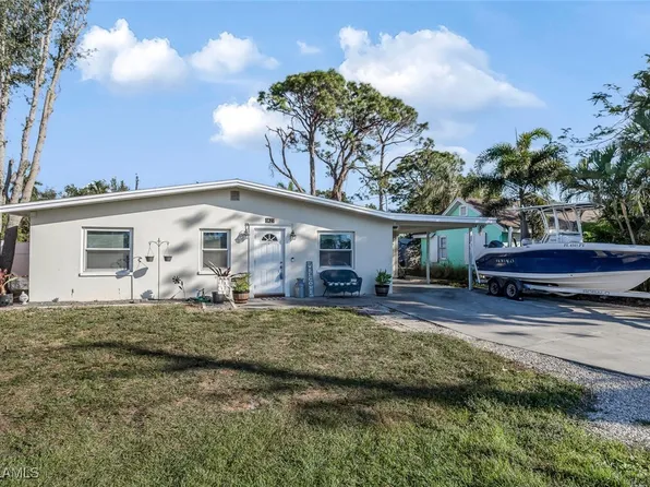 1427 Rose Ln, Fort Myers, FL 33919