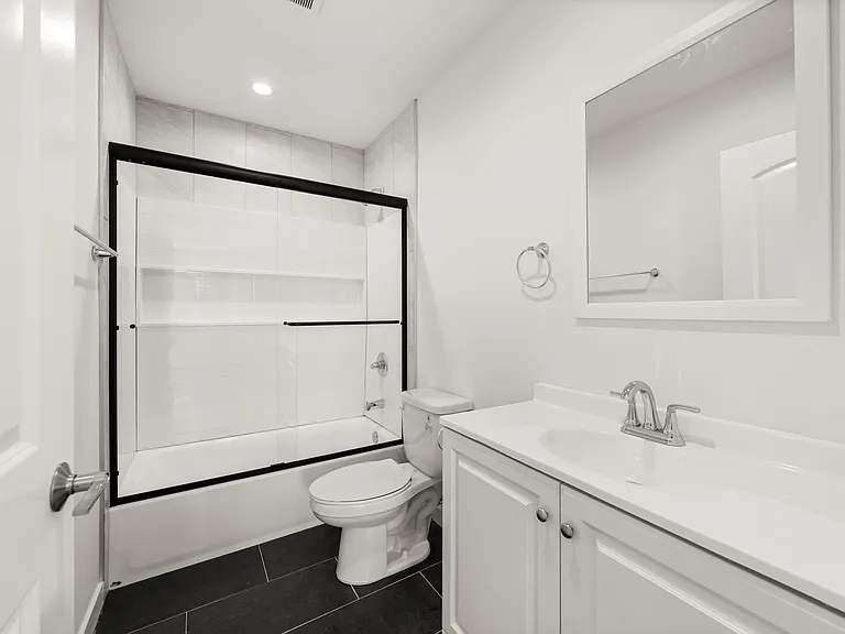 4700 S Gramercy Pl #4702 — Photo 11