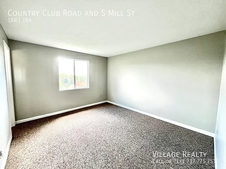Country Club Rd — Photo 7