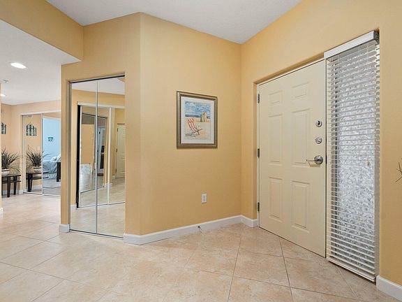 3rd image of 3920 N Highway A1a #404