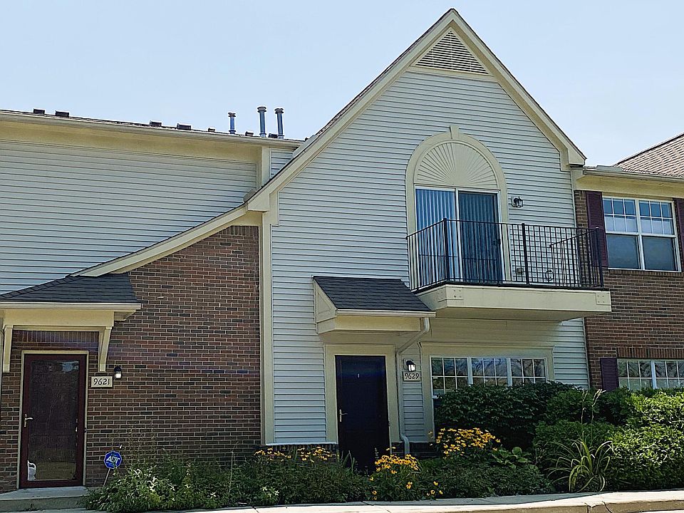 1st image of 9621 Lakeside Dr