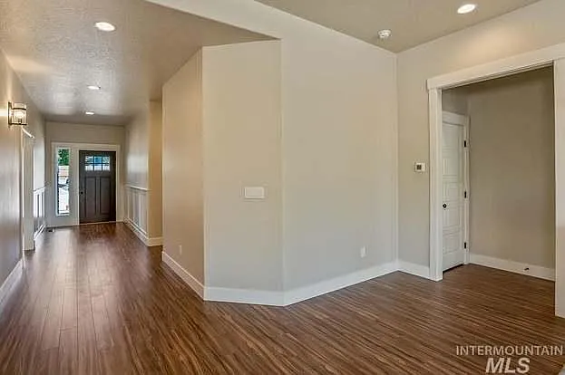 68 E Ranch Dr — Photo 15