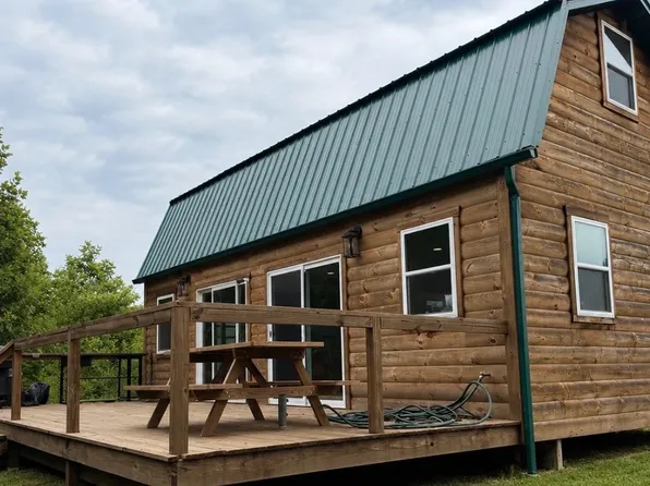 30737 Edmundson Rd, Vinton, OH 45686