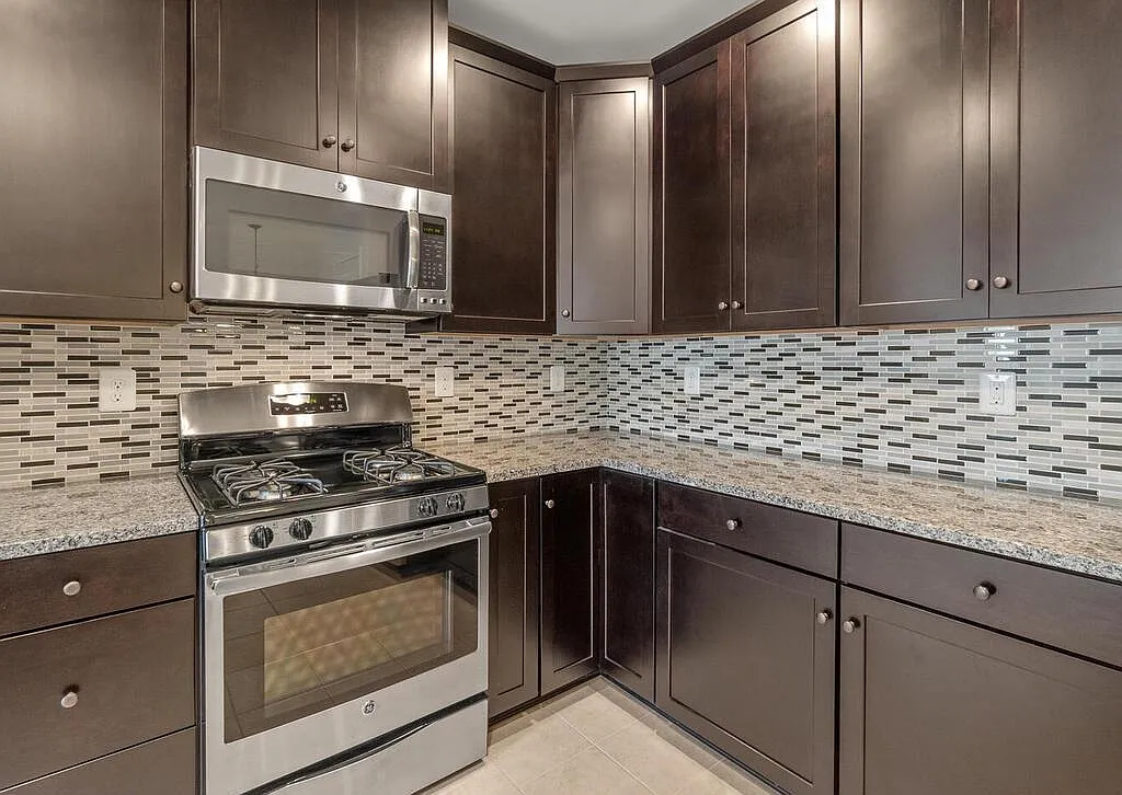 6501 Walcott Ln — Photo 3