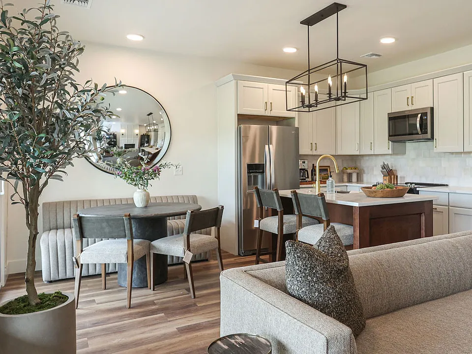Rivercrest Residences