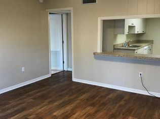 3805 S School Ave APT 4, Sarasota, FL 34239