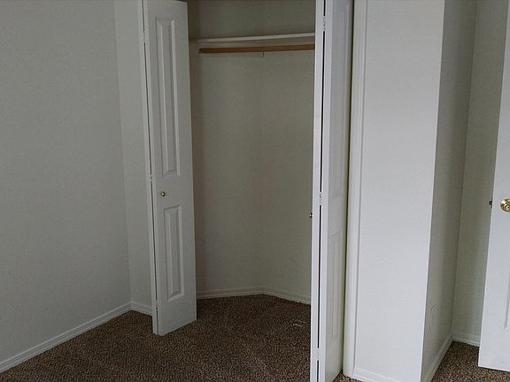 5th image of 1355 W Gander Dr